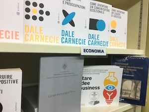 vendita testi universitari economia e commercio pisa